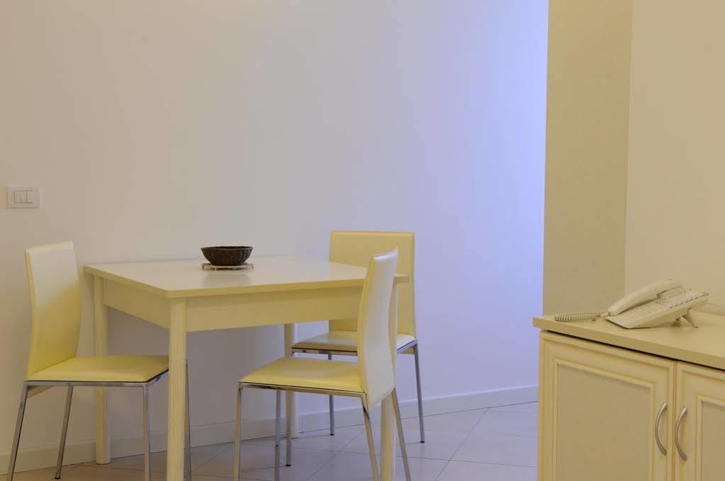 Residence Suite Smeraldo Riccione Exterior foto